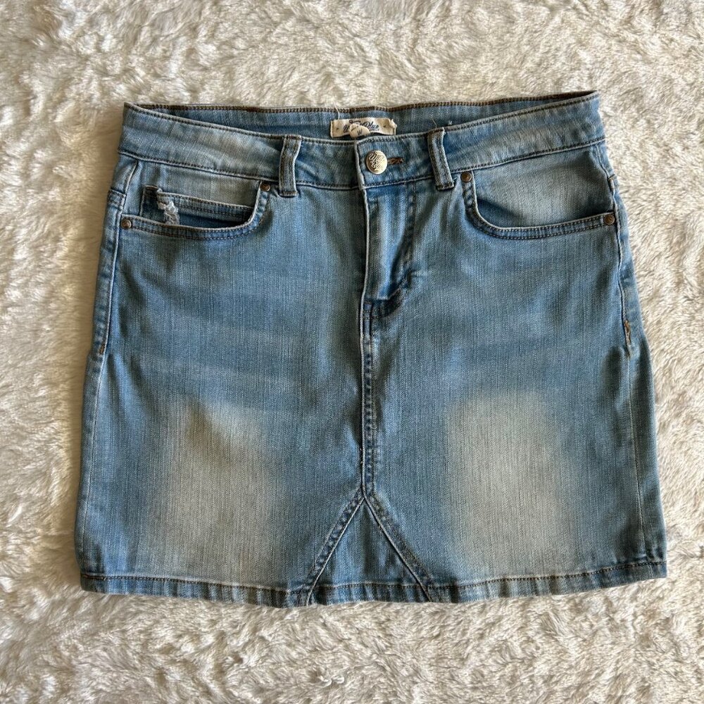 Light‎ blue Denim Mini Jean Skirt with Stretch - Juniors Medium / Womens Small